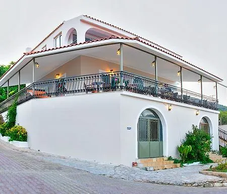 Apart-hotel Bay 3*