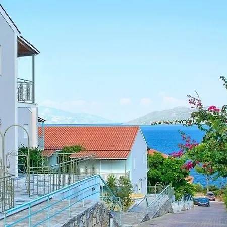 Hotel apartamentowy Bay 3*