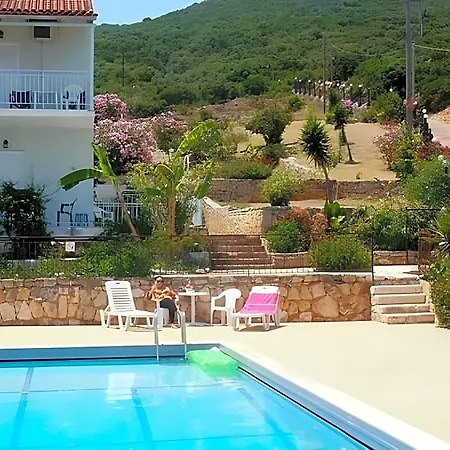 Apart-hotel Bay