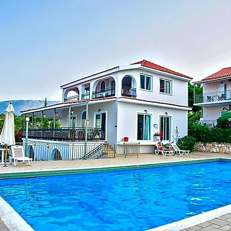 Bay Apart-hotel 3*