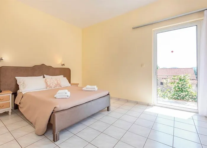 Bay Aparthotel Sami (Kefalonia)